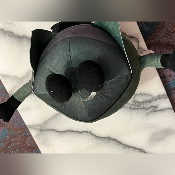 Universal Studios Despicable Me Minion Frankenstein Monster Minion Plush 9" - Picture 10 of 12